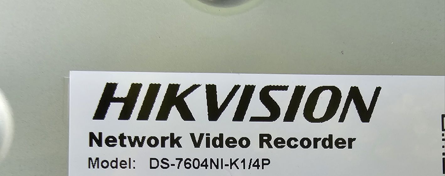 Rejestrator sieciowy HIKVISION DS-7604NI-K1/4P,4 kamery, 4 PoE