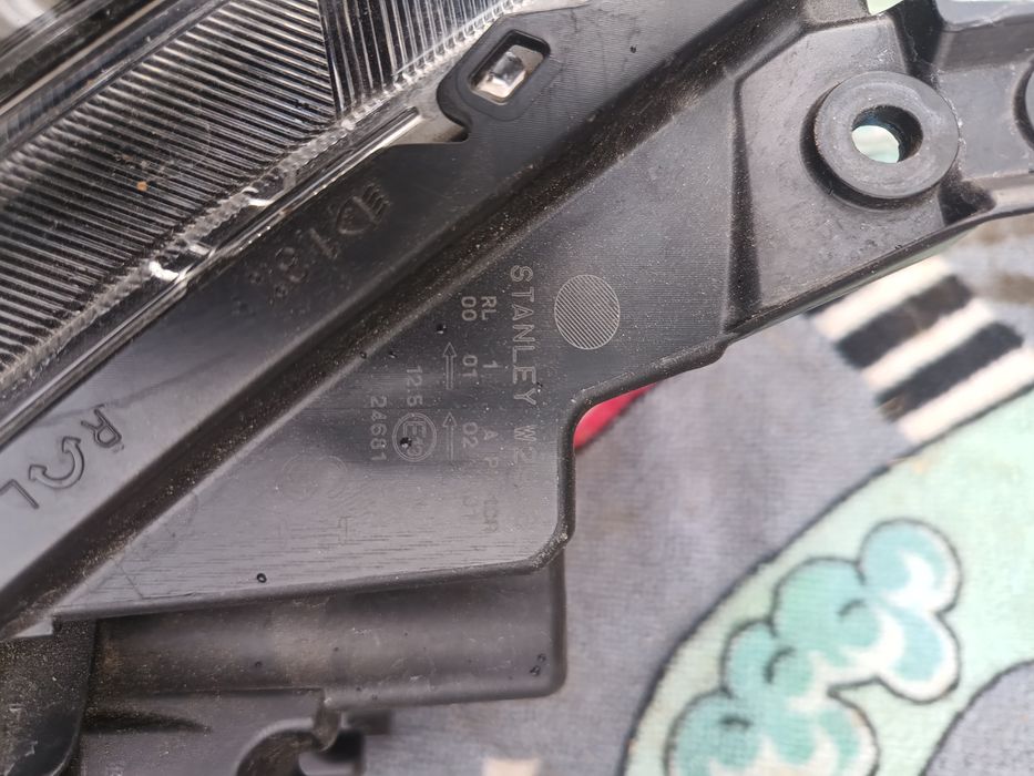 Reflektor Suzuki Swift