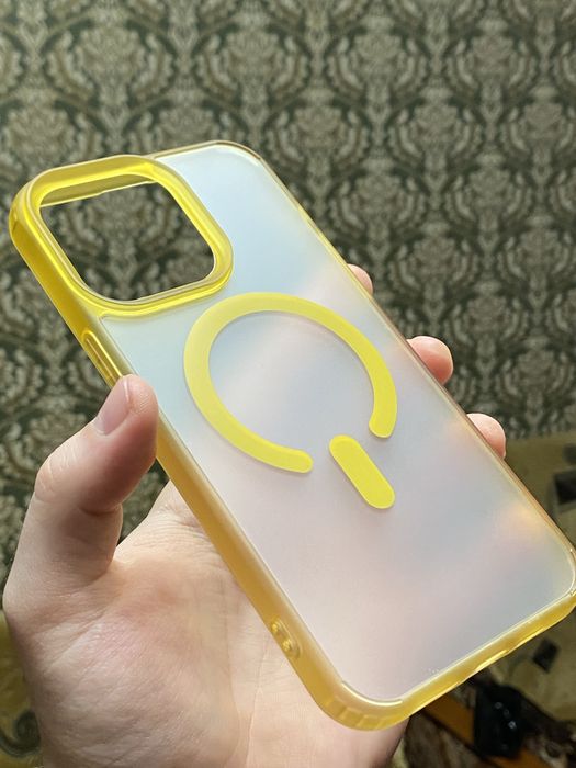 Чехол iPhone 15 pro max в идеальном состаяние