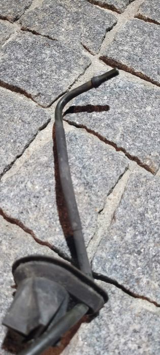 AUDI A4 B5 (8D) ETC - Tubo Hidráulico da Embraiagem REF 8E1,721,460C