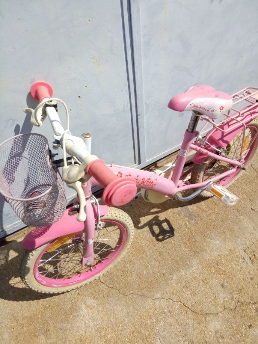 Bicicleta de criança (Menina)