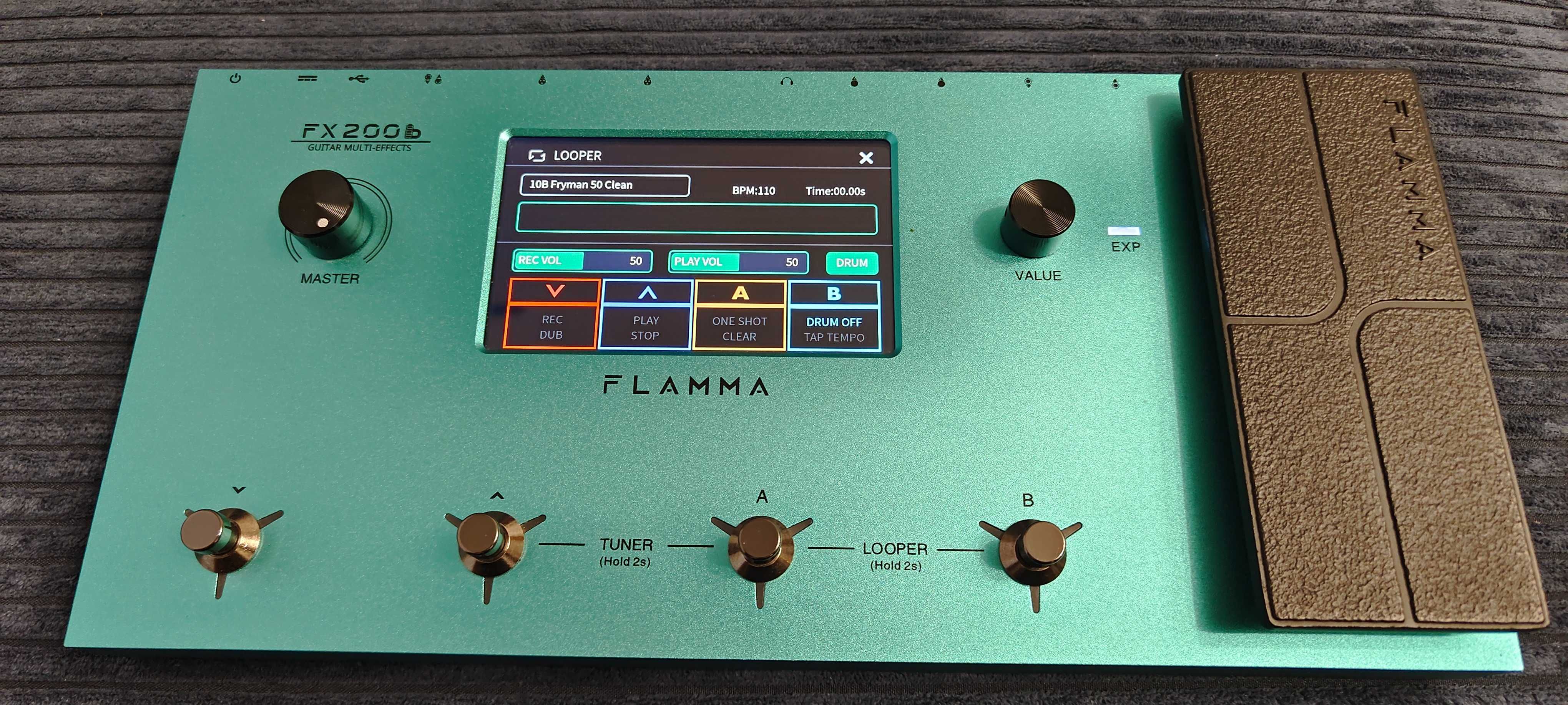 Multiefekt gitarowy - Flamma FX200b - bezprzewodowy - świetny stan