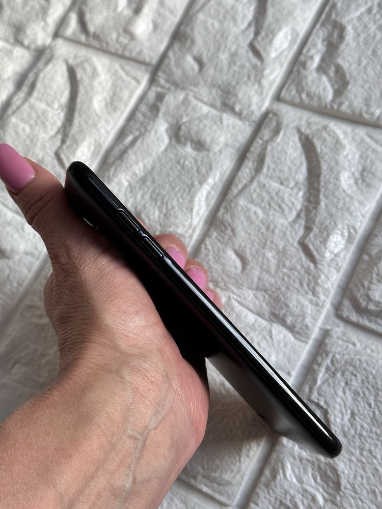 LG K9 16 GB На 2 сімки