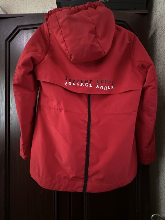 Куртка жіноча.