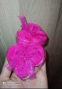 Róże mydlane prezent do kąpieli 6 sztuk fuksja