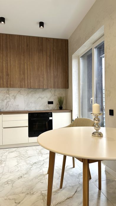 Таунхаус у центрі по ціні квартири з ремонтом!