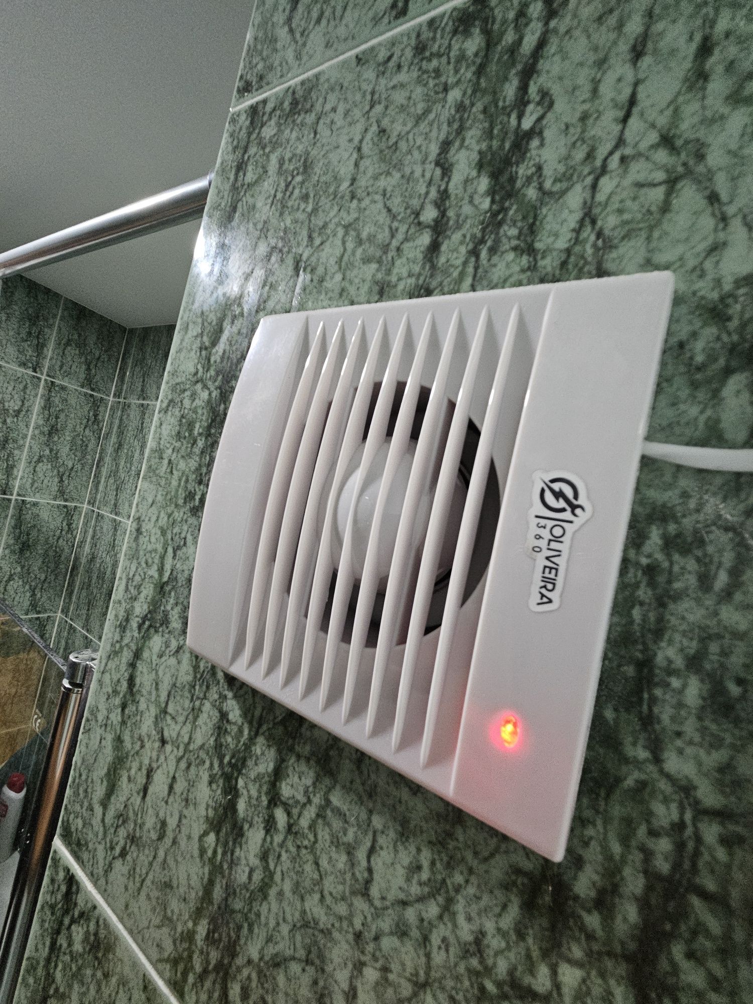 Eletricista, Instalação de motores Portões automatismos