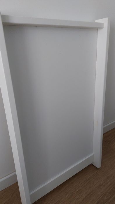 Przewijak drewniany na łóżeczko