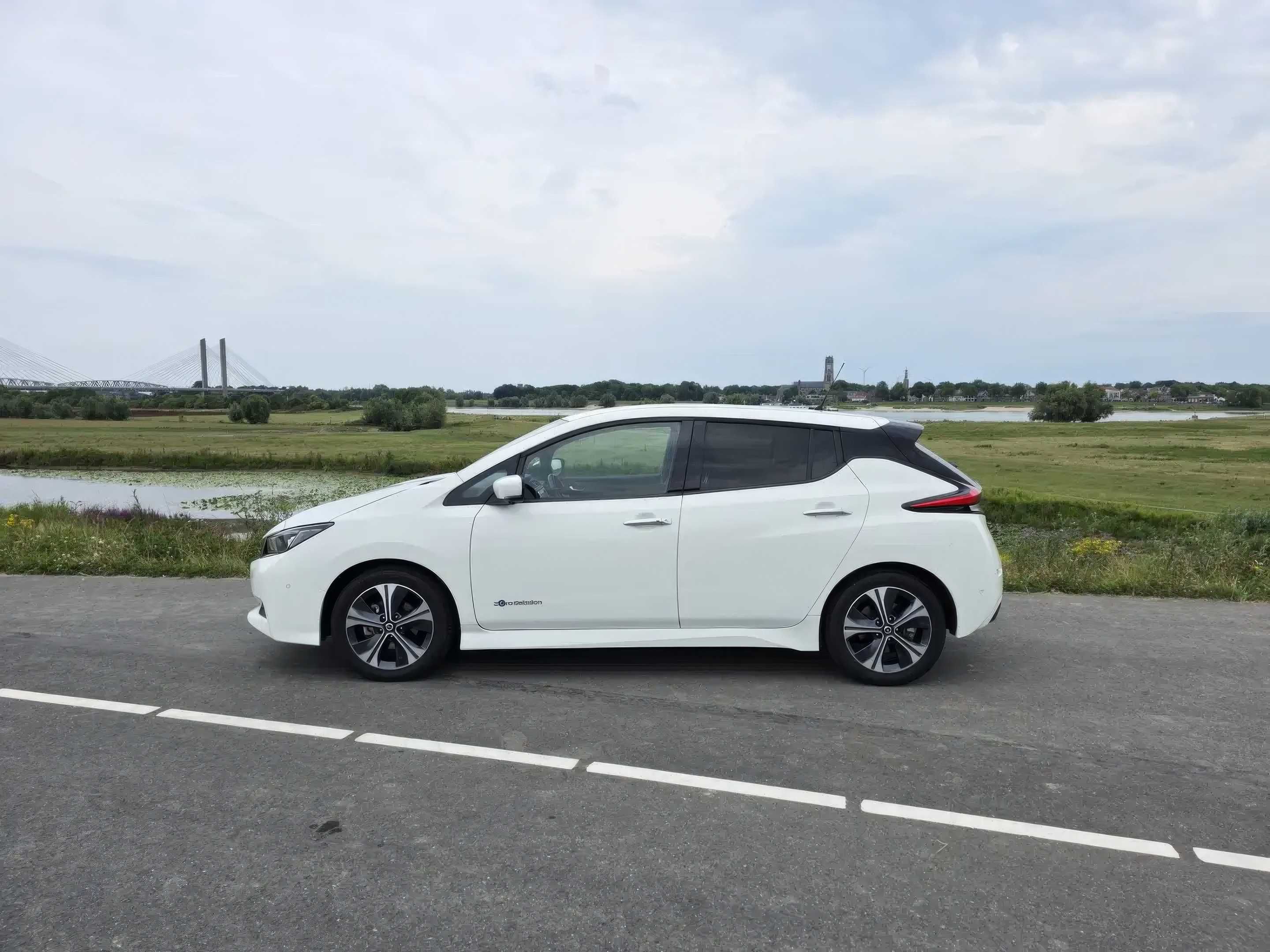2020 Nissan Leaf