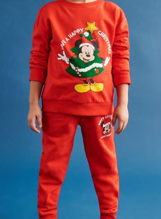 Nowe komplety dresowe 128 świąteczne Sinsay mikołajki