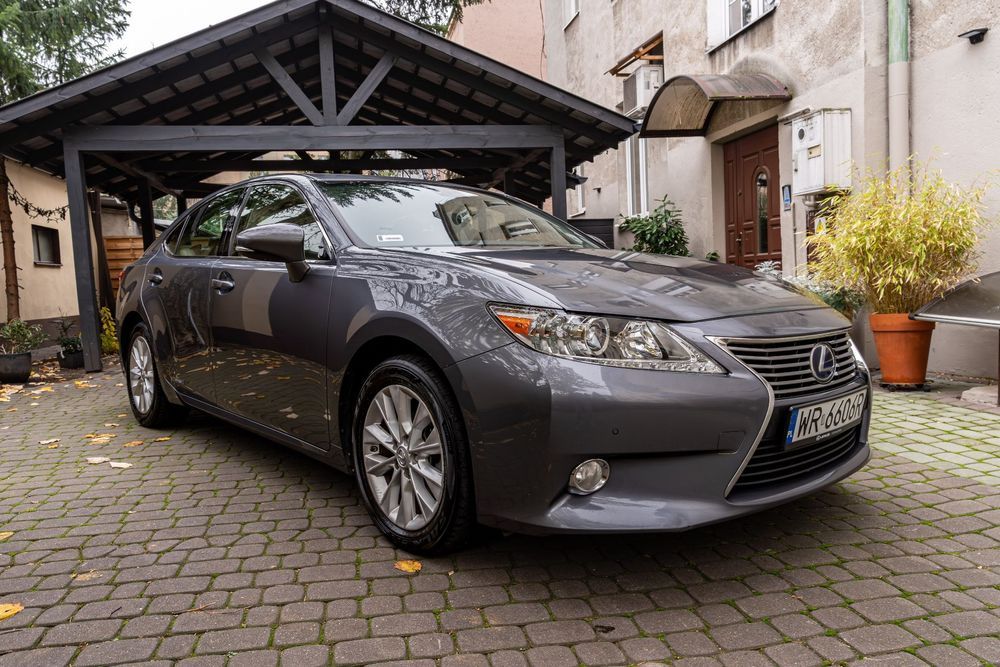 Lexus ES Lexus ES300h
