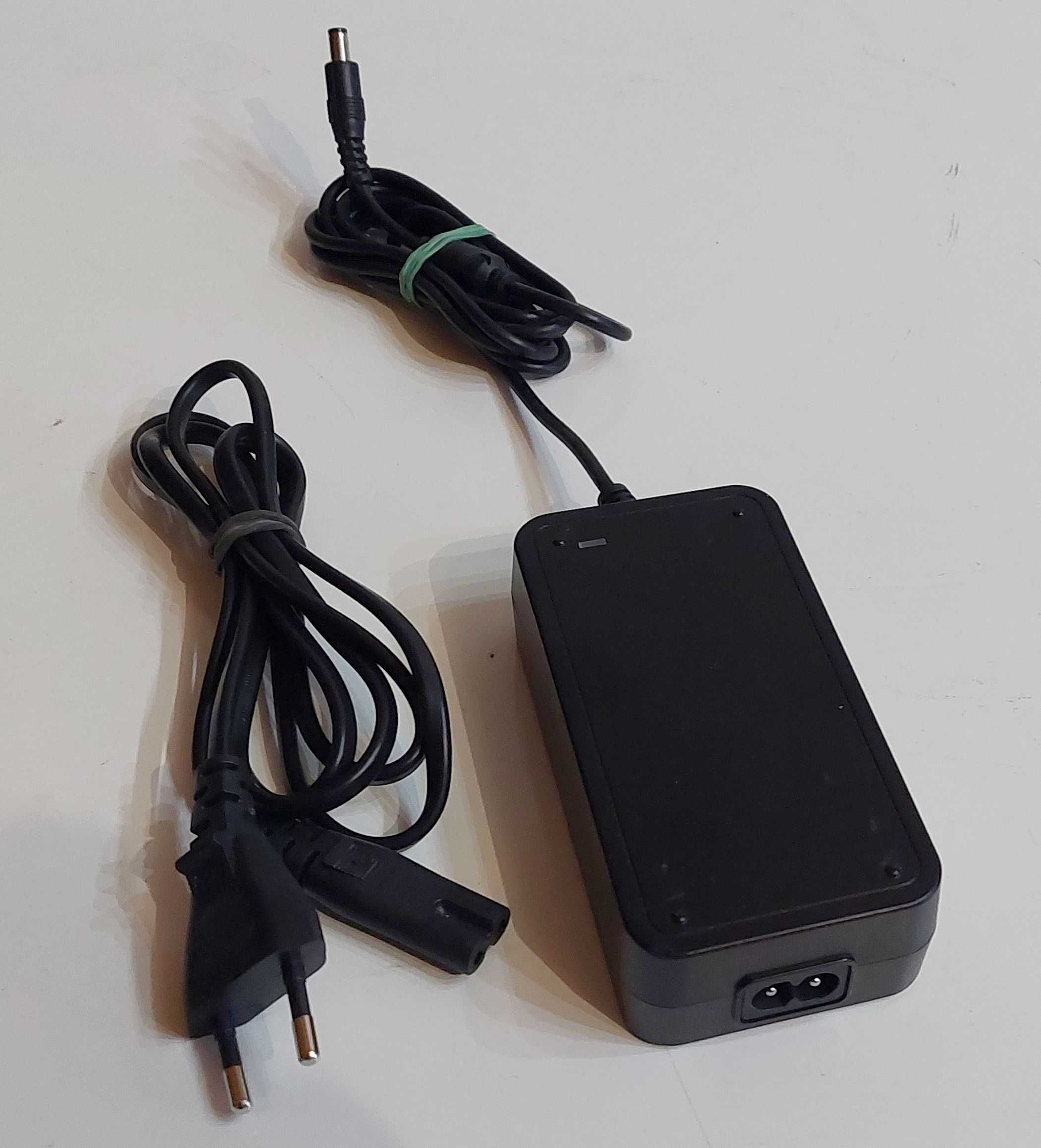 Zasilacz do monitora  ACER  zasilanie 19 V