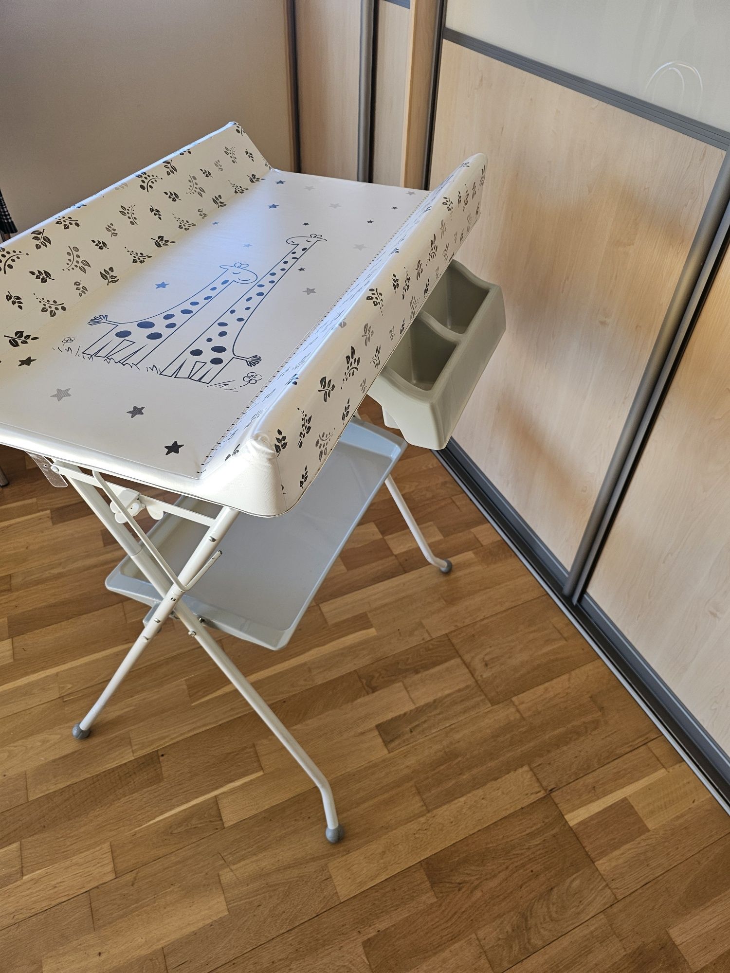 Przewijak i wanienka
