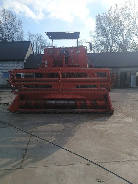 Kombajn bizon Z056 super