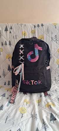 Dziewczęcy modny plecak Tik Tok