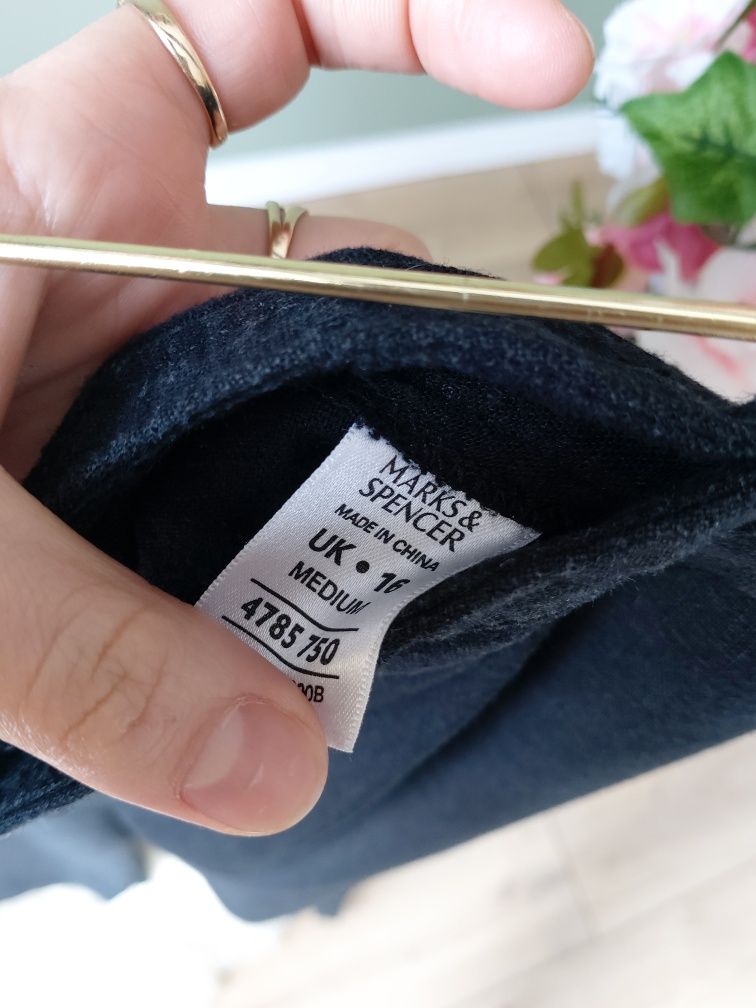 Lniane damskie spodnie czarne Marks&Spencer  prosta nogawka 56% Linen