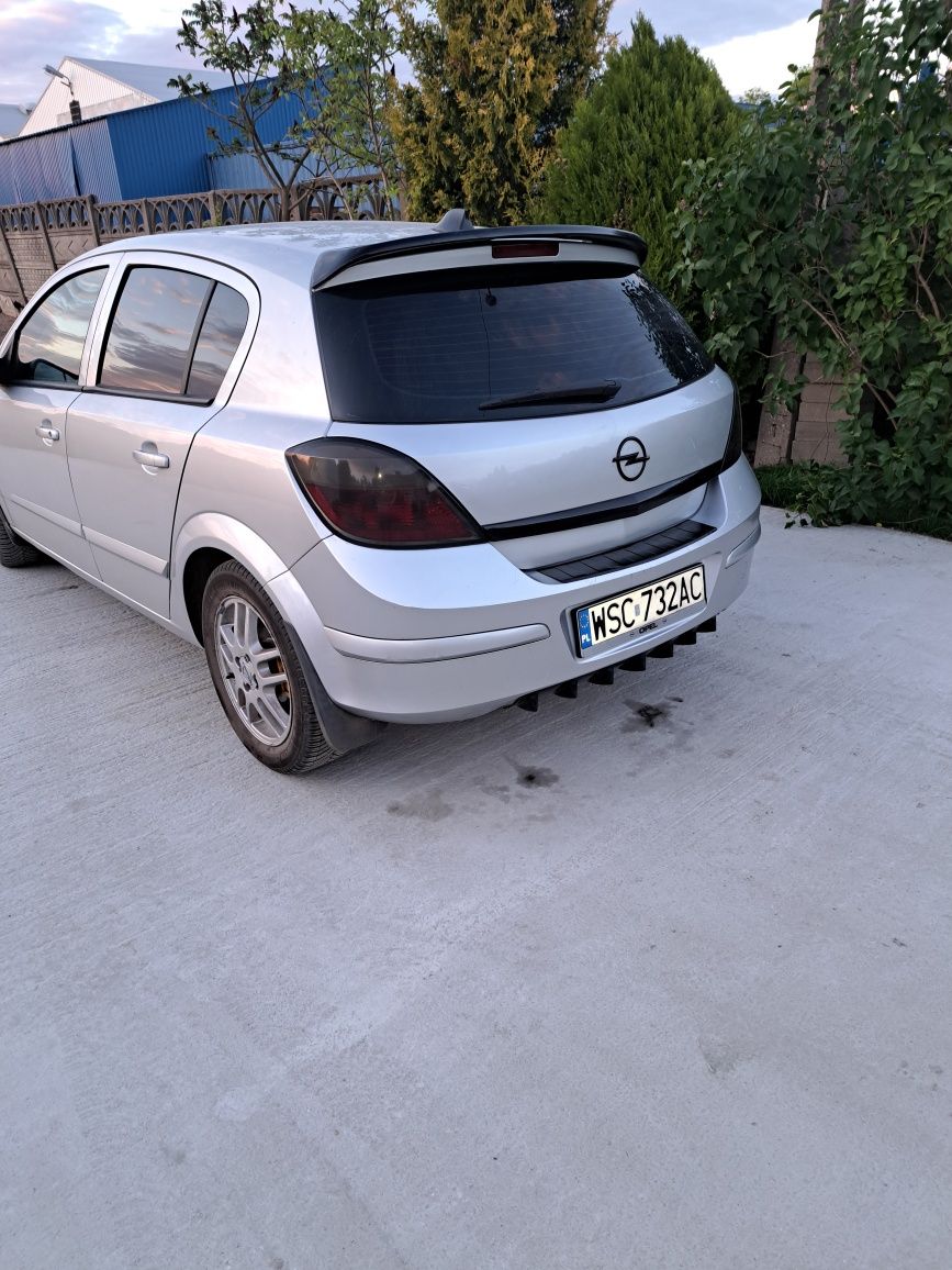 Opel Astra h astra