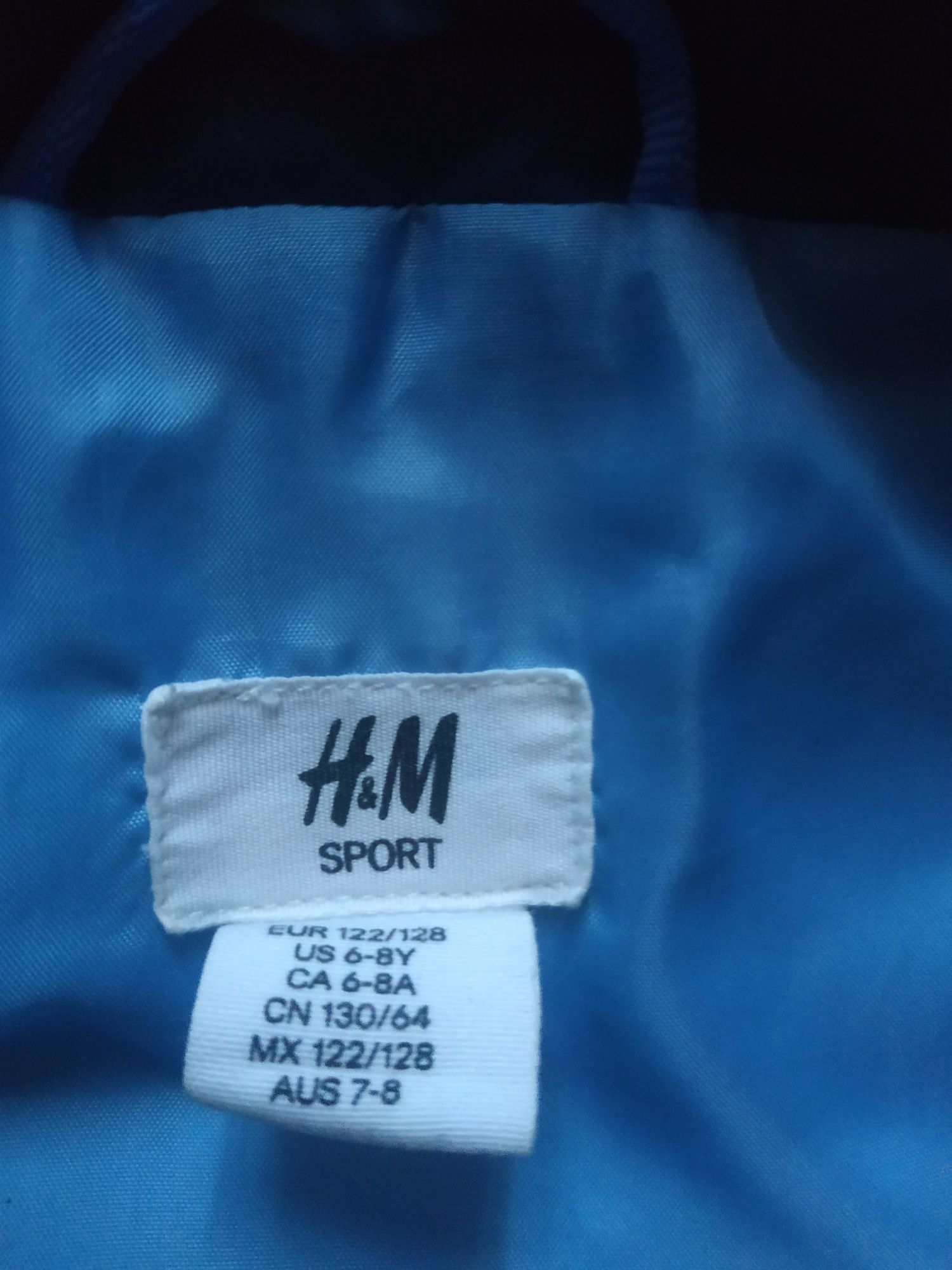 Жилетка для мальчика ,,H&M,,р.122-128