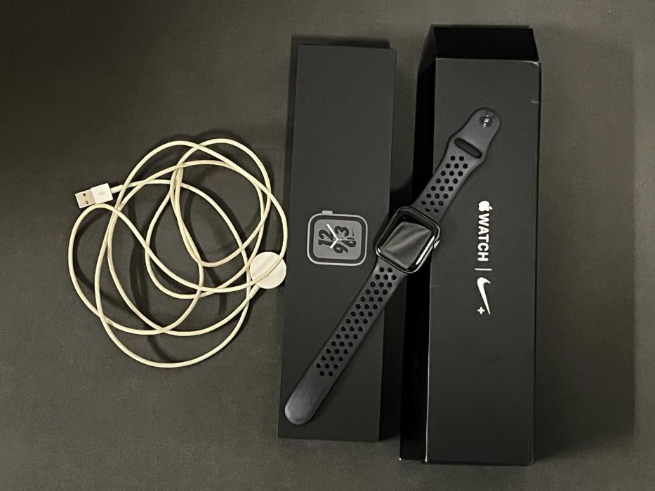 Apple watch nike+ s4 44mm