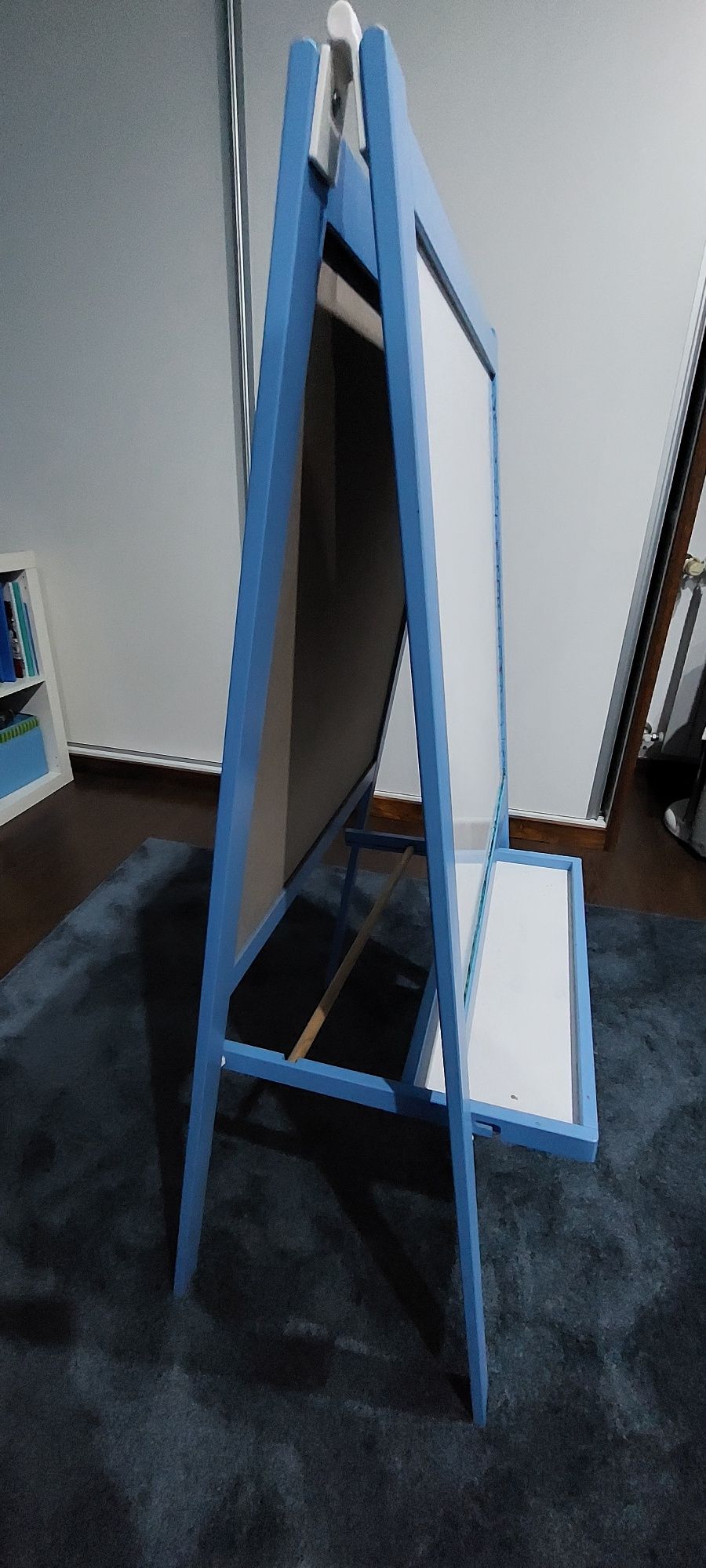 Cavalete azul IKEA