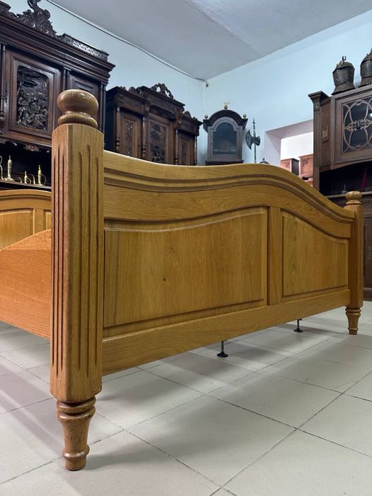 Спальний гарнітур шафа дерево шкаф 3504 ліжко дуб 3505 тумба 3506