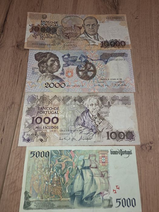 Notas de escudos antigas