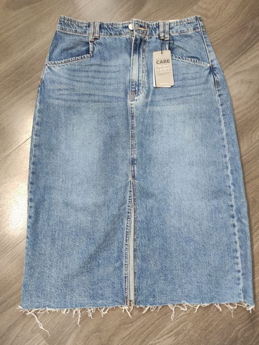 Джинсовая юбка миди Stradivarius   Бонприкс