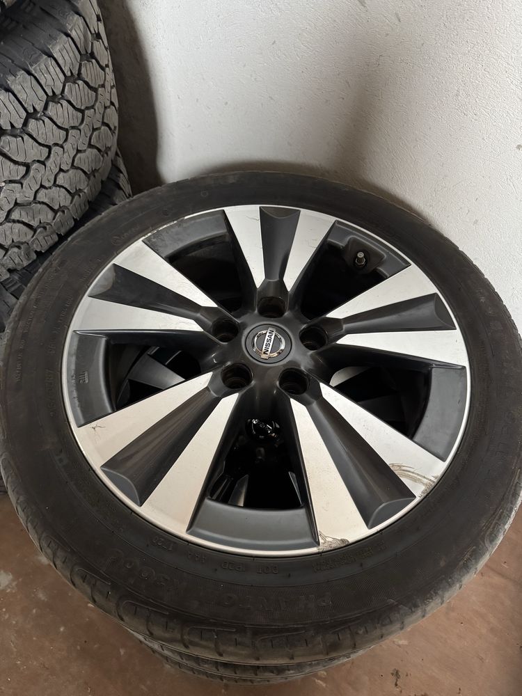 Диски колеса nissan leaf r17 з резиною 215/50 r17