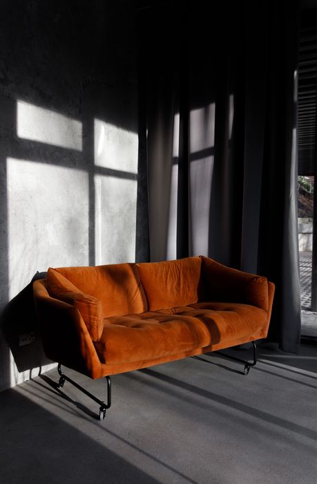 Sofa 2 osobowa. Pomaranczowa