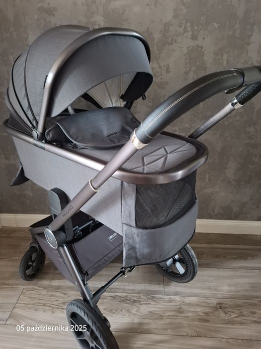 Wózek Muuvo SE Diamond Graphite wielofunkcyjny gondola i spacerówka