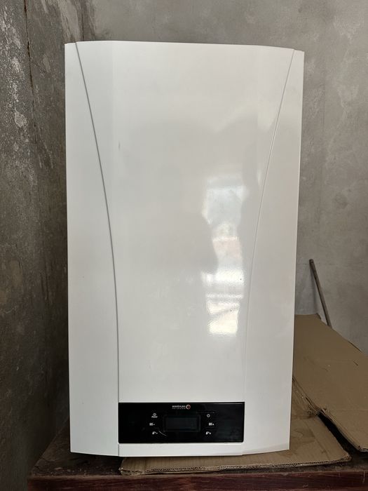 Kocioł piec gazowy Brötje dwufunkcyjny PWHC 24