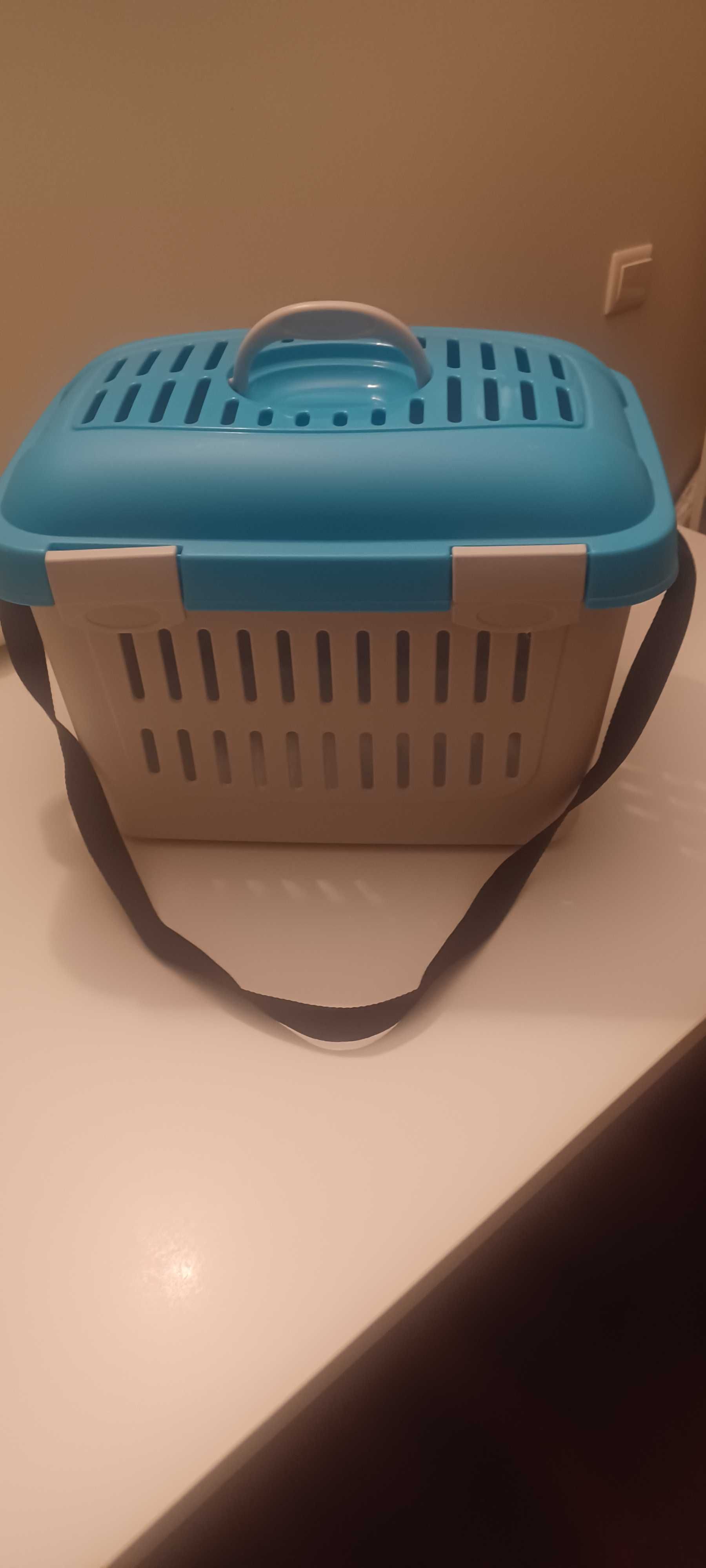 Transportadora com alça
