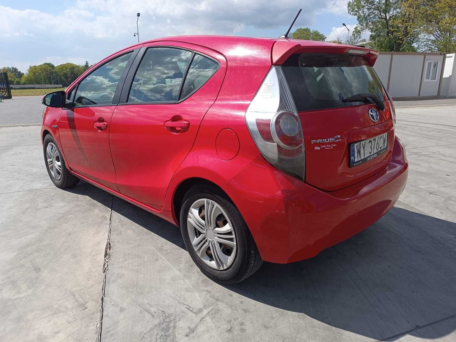 Toyota Prius c (yaris) 2013r. Benzyna + Gaz