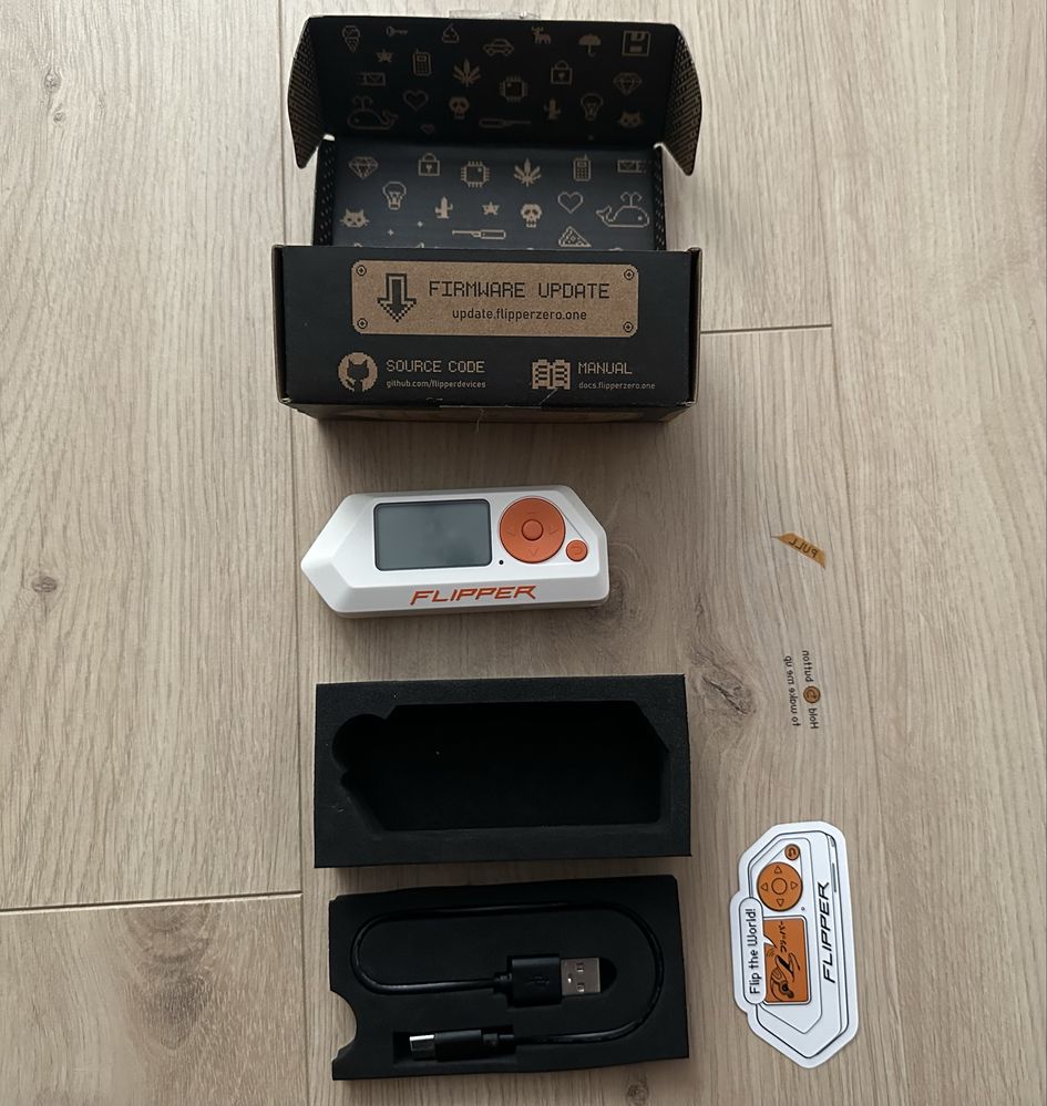 Flipper Zero + microSD 32GB