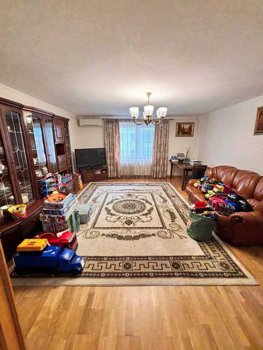 Продаж ЧОТИРИкімнатної квартири (можливо під держпрограми)