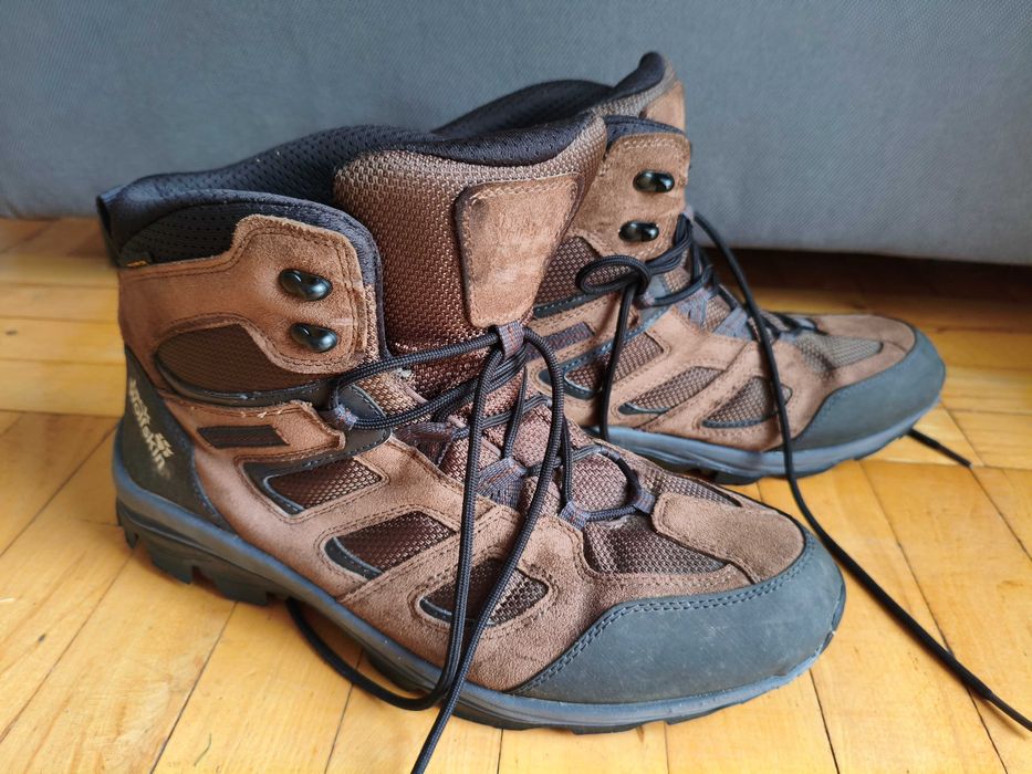 Buty trekkingowe  Jack Wolfskin VOJO 3 TEXAPORE MID, jak nowe.
