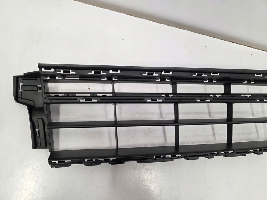 kratka środkowa vw passat b8 lift r-line 3g0853677aj 3g0853671aa nowa