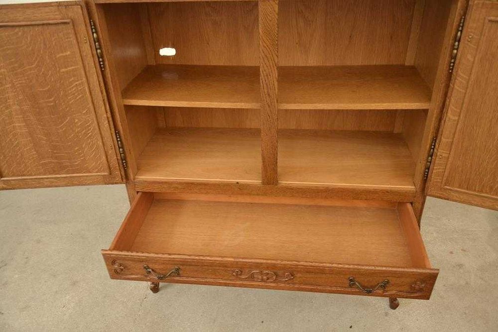 komoda ludwikowska pomocnik bieliźniarka