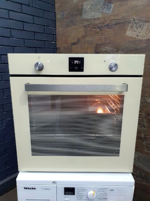 Вбудована електрична духова шафа WHIRLPOOL AKZ 7920 W ,гриль,конвекція