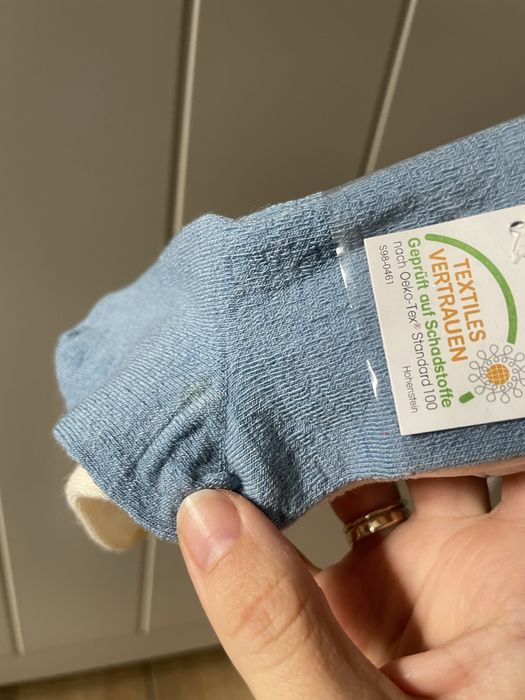 Nowe skarpetki  wełna janus 20-24