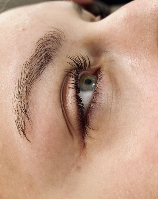 Rzęsy/ szkolenia ze stylizacji rzęs/ laminacji brwi/ henny pudrowej