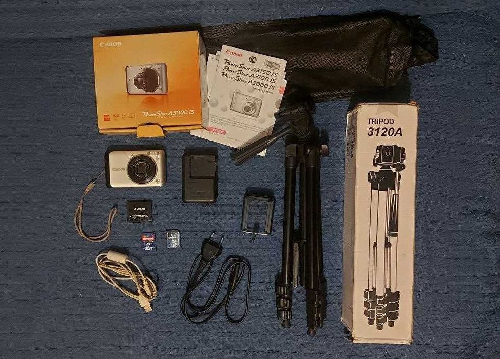 Canon PowerShot A3000 IS -исправный (+все что на фото)