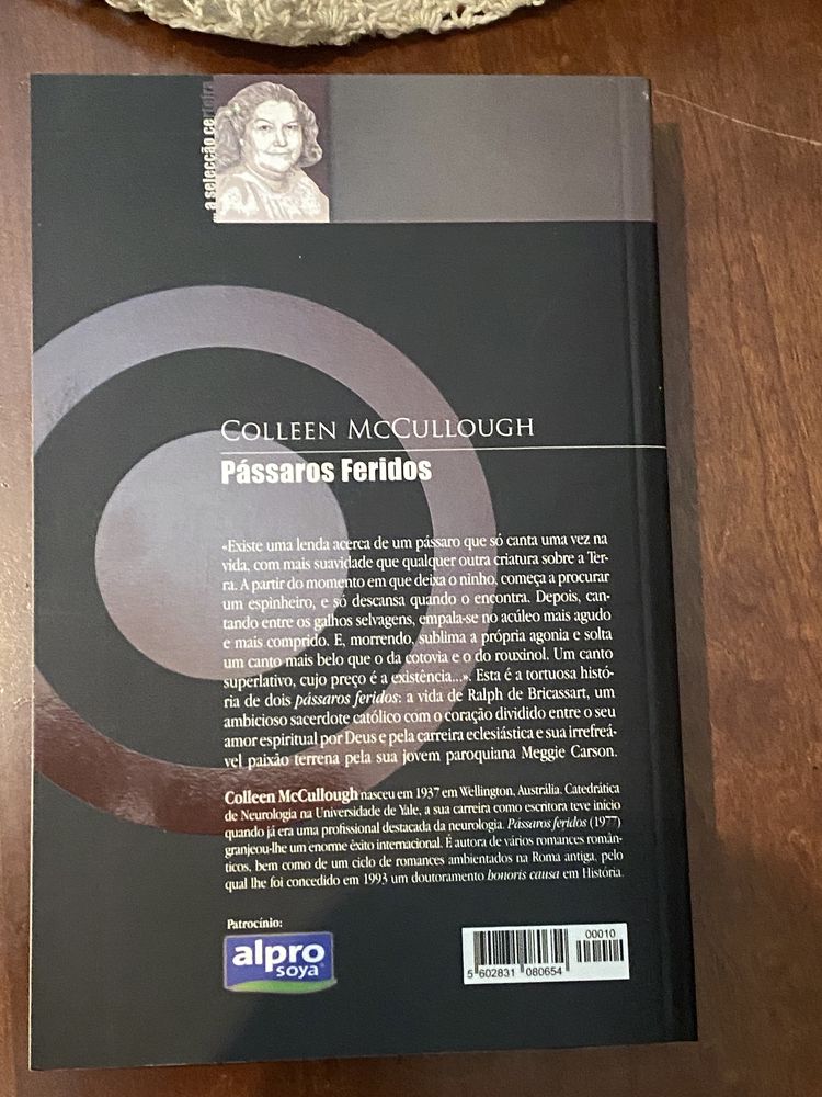 Livro “Pássaros caídos”