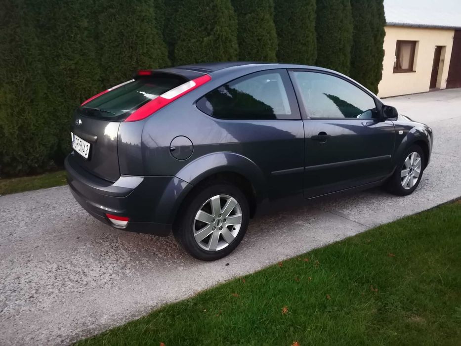 Ford Focus 1.6 16V 3 drzwiowy w bardzo ładnym stanie