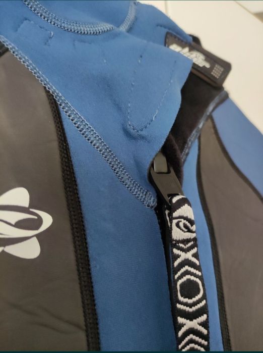 Kombinezon pianka do pływania