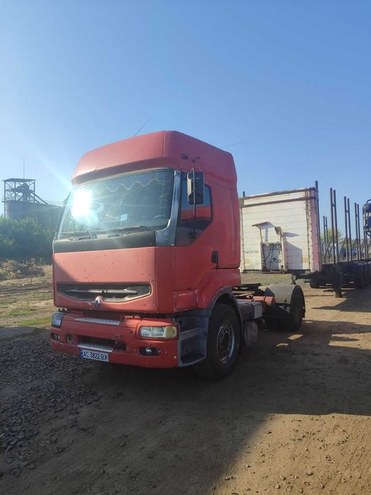 Продам вантажний автомобіль Renault Premium 400