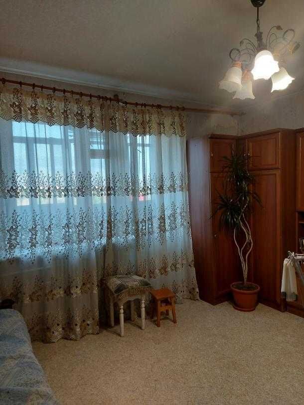 Продам 1 комнатную квартиру, пр. Аэрокосмический (Гагарина)