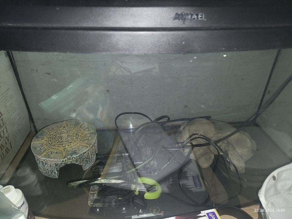 Sprzedam akwarium 120l