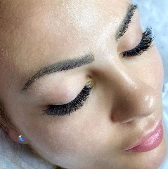 Акция до 30.11.  Наращивание. Ресниц. 3D-450 грн