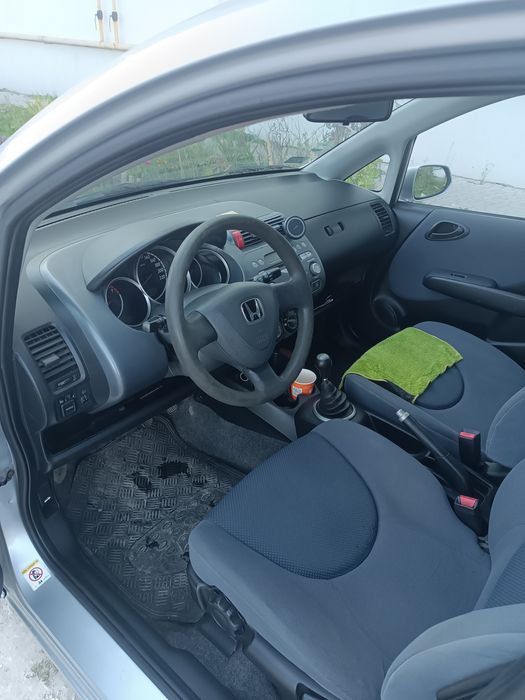 Продам Honda Jazz 1.4